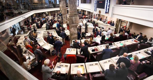 共和党州众议员因选民欺诈指控被捕