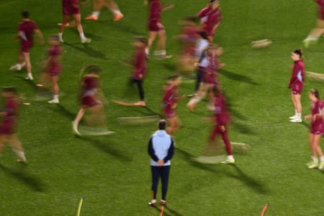 Jorge Vilda watches his Spain players in training